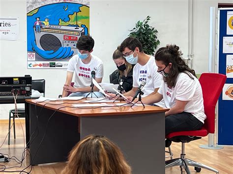 Encuentro De Radios Escolares De RqueR Onda Roces