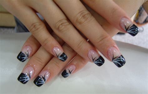 French Nero La Nail Art Per Unghie Moderne Ed Eleganti Roba Da Donne