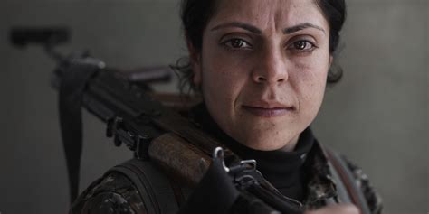 These Portraits Of Kurdistans Guerrilla Fighters Show The Faces Of The