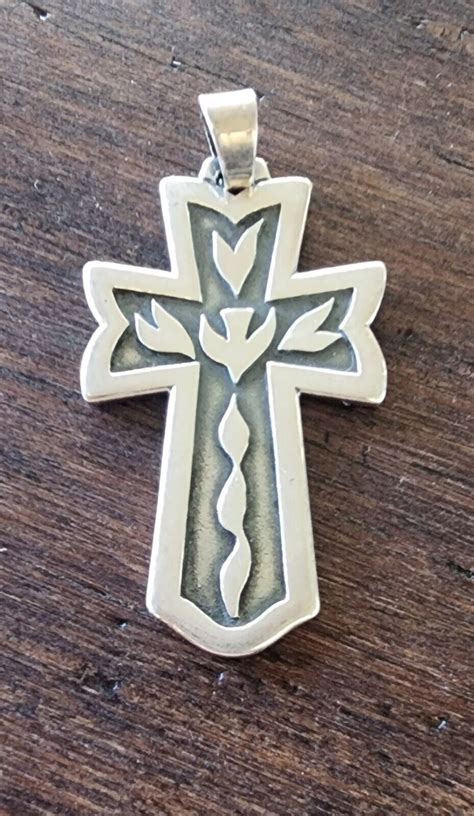 Retired James Avery Descending Dove Cross Pendant Ste Gem