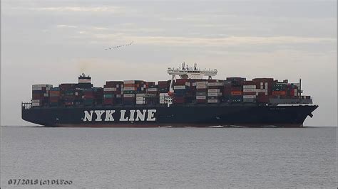 NYK FALCON Shipspotting Germany IMO 9741425 River Elbe Near City