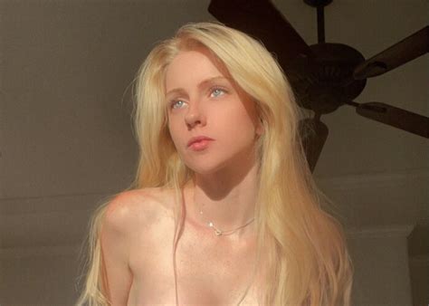 Beauty Of White Woman Spreads Face And More Screenshot Porn Pic