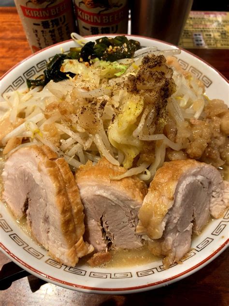 関内・ラーメン豚山 関内店（二郎系チェーン店）！ 飲みパパの酒場放浪記