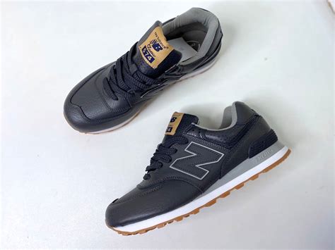 Купить кроссовки New Balance 574 Космос кожаные в СПБ