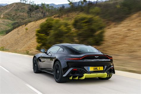 19 Aston Martin Vantage Onyx Black 02600 The Car Magazine