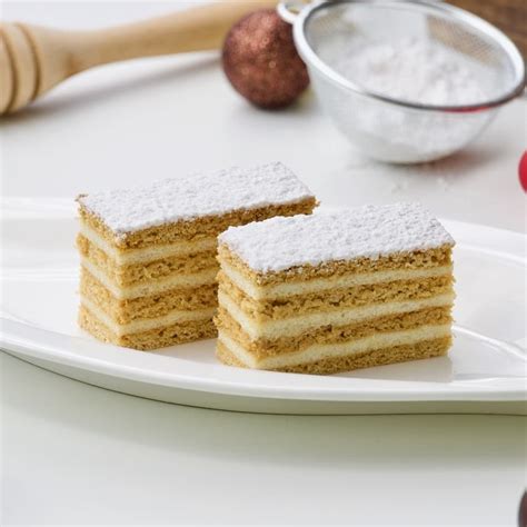 Неодолива и вкусна: Медена пита - Слободен печат
