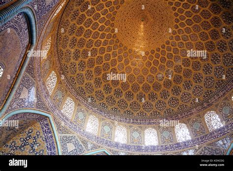 Safavid Art And Architecture