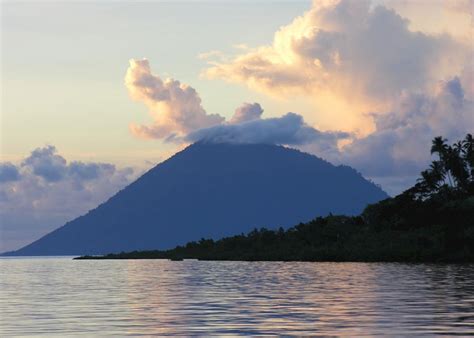 Visit Bunaken National Marine Park Tailor Made Trips Audley Travel Uk