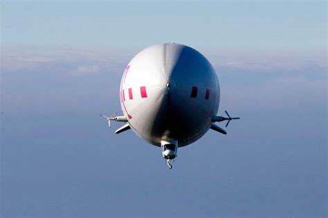 Airship Adventures - Flights in the Legendary Zeppelin Airship in California