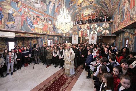 Liturghie arhierească la Biserica Sfântul Ierarh Nicolae a Liceului