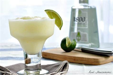 Pina-Rita {a pina colada margarita mash up} ⋆ Real Housemoms