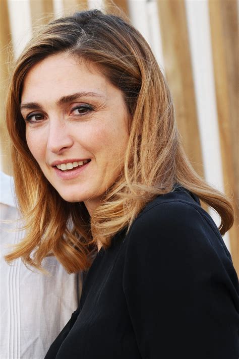 Photo Julie Gayet Présentation du film La fille du patron à Sète