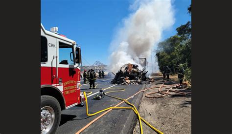 Semi Truck Fire Leads To Partial Closure Of I 80 Eastbound Near Pomona