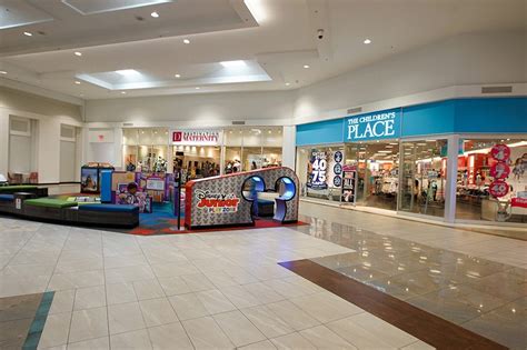 La Plaza Mall Food Court