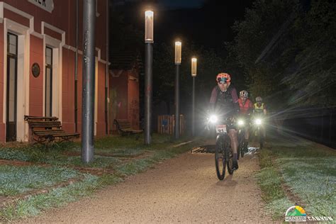 Pirinexus Sea Otter Girona Foto Francesc Lla Flickr