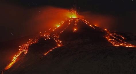 Mostraron Impresionantes Im Genes Del Volc N Etna En Erupci N Tiempo