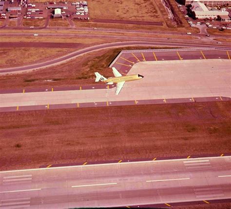 Braniff International BAC 111 203AE One Eleven N1553 In Flight