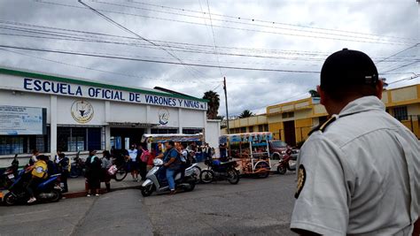 PNC de Guatemala on Twitter Agentes de la Policía Nacional Civil