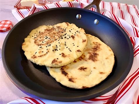 Receita Simples e Saborosa de Pão Low Carb na Frigideira Mulheres de