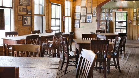 Gruene Hall Bar Review Condé Nast Traveler