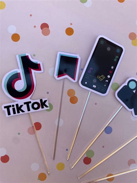 Topper Docinhos Tik Tok Elo Produtos Especiais