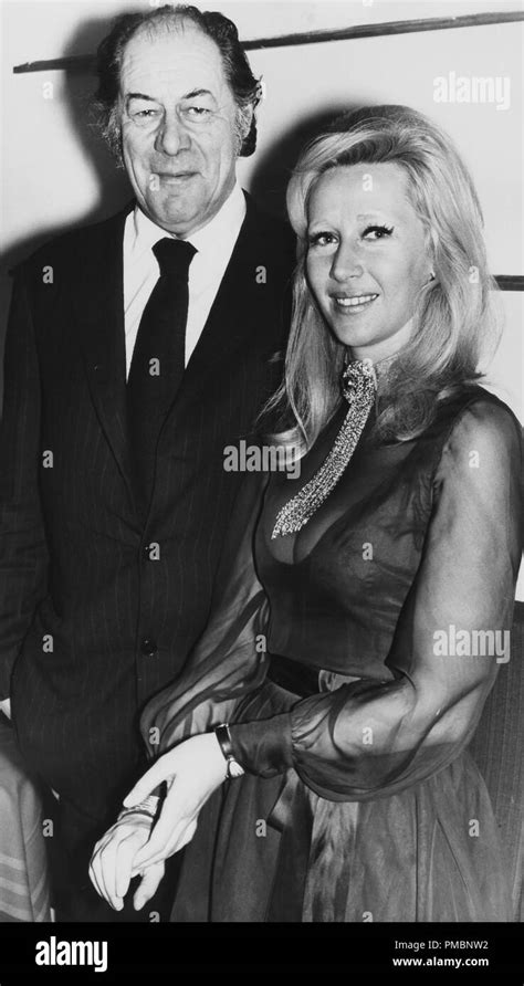 Rex Harrison And Elizabeth Harris 1971© Jrc The Hollywood Archive All Rights Reserved File