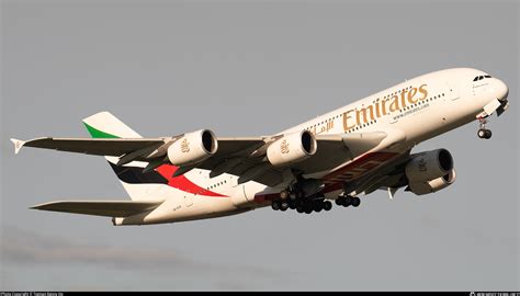 A6 EVD Emirates Airbus A380 842 Photo By Tzeman Kenny Ho ID 1587667