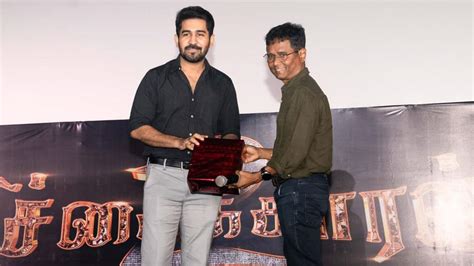 Pichaikkaran 2 pre release event: Talented filmmakers go gaga over ...