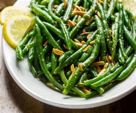 Easy Green Beans Almondine • The Wicked Noodle