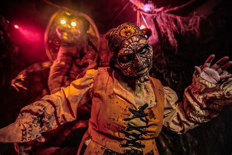 Guide Everything Coming To Knotts Scary Farm Including New Mazes