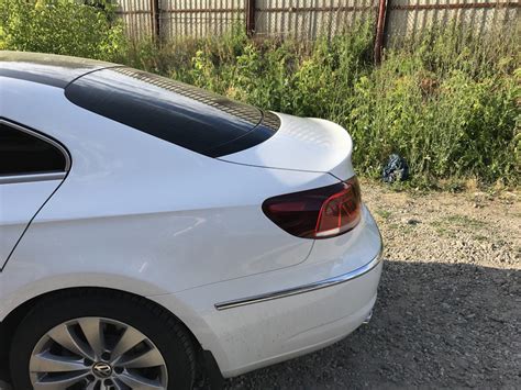 Установка спойлера на багажник — Volkswagen Passat CC, 1,8 л, 2013 года ...