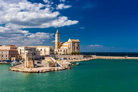 Trani Cosa Fare Cosa Vedere E Dove Dormire Turismo Puglia It