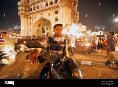 Charminar Bazar Hi Res Stock Photography And Images Alamy