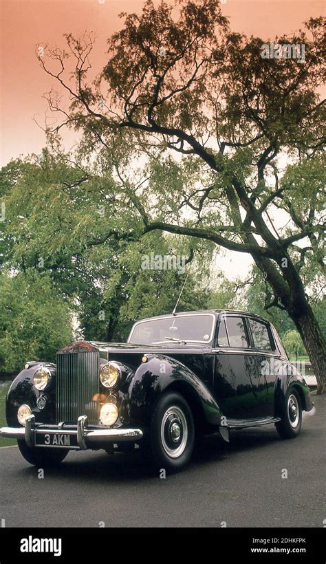 1951 Rolls Royce Silver Dawn Stock Photo Alamy