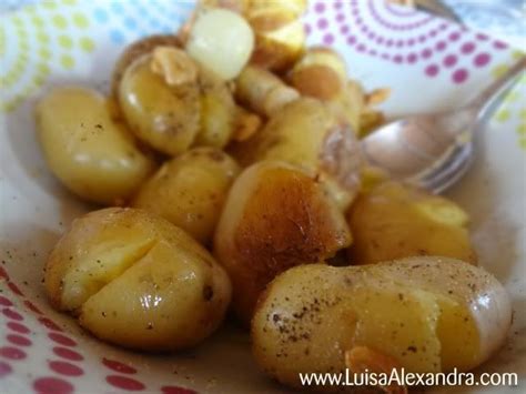 Batatas a Murro no Forno Azeite e Alho Luísa Alexandra Cooking