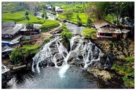 Daya Tarik Wisata Malang Raya Sumber Maron Panorama Desa Yang Asri