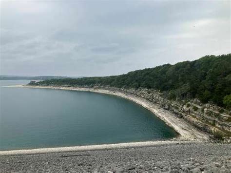 Canyon Lake breaks record for historic low water levels