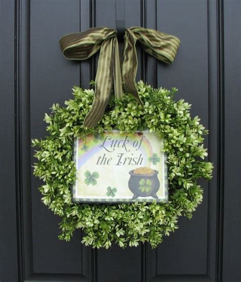 7 Cool Wreaths For St Patricks Day