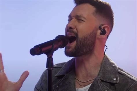 Videoclip Calum Scott Rise Performance Video