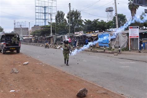 Kenia Activistas kenianos denuncian brutalidad policial y más de 30