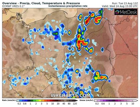 Pogoda Na Sierpnia B D Burze I Ulewny Deszcz Z Gradem Ni