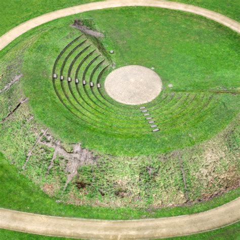 3d Model Amfitheater Circular Structure In Middle Of Grassy Field Vr