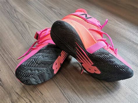 New Balance pink shoes, Women's Fashion, Footwear, Sneakers on Carousell