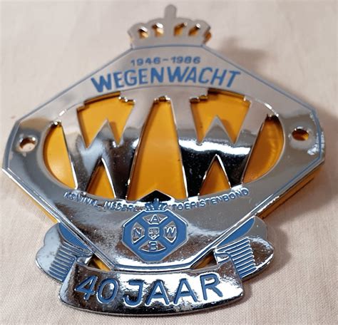 Insignia Grille Badge 40 jaar WW 1946 1986 Países Bajos