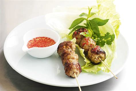 How To Make Thai Pork Skewers With Chilli Dipping Sauce Recipe