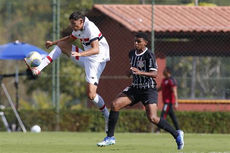 Veja Fotos De Corinthians X Comercial Pela Segunda Fase Da Copinha