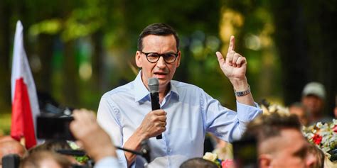 Morawiecki Atakuje Tuska Pad O Por Wnanie Do Paulo Sousy Wiadomo Ci