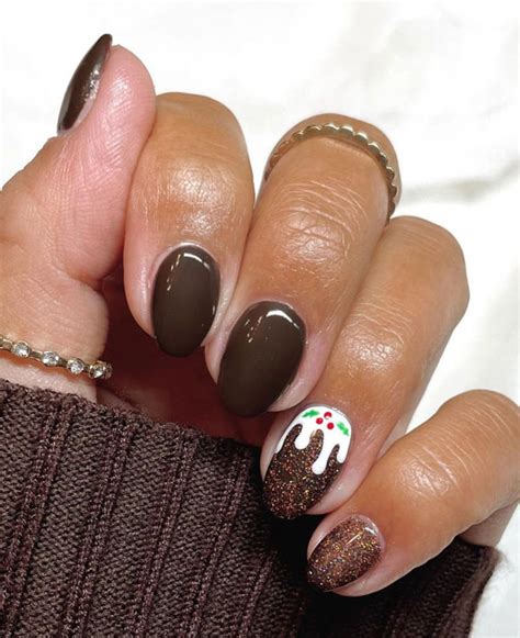 50 Stylish Festive Nail Designs Christmas Pudding Chocolate Brown