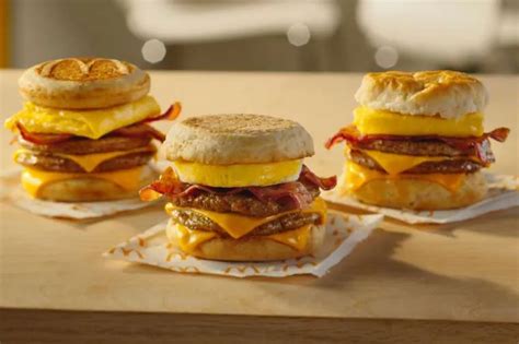 Mcdonalds Maakt De Wereld Gek Met Nieuwe Ontbijtburger