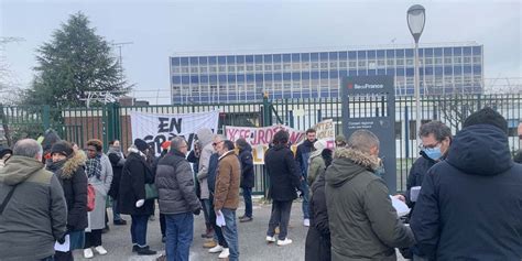 Alerte Rouge Au Lyc E Jean Rostand La Gazette En Yvelines